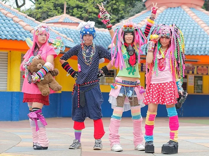 Decora Fashion